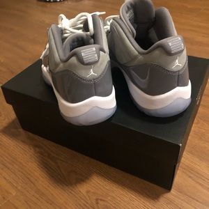 Air Jordan 11 Cool Grey low size 10.5